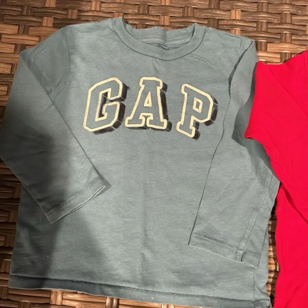 GAP almost new